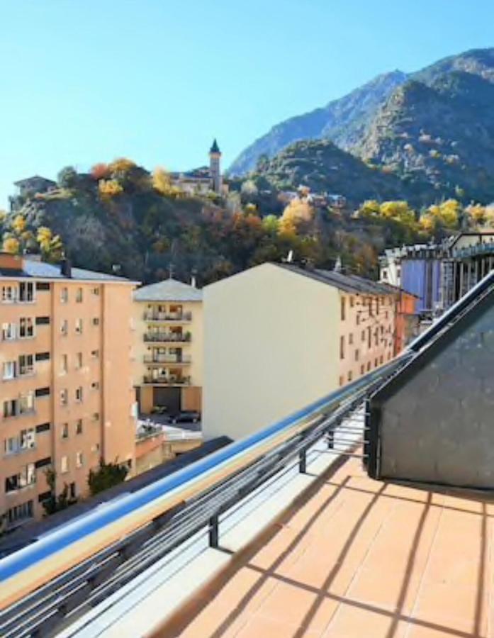 Апартаменты Nido, Atico Terraza Y Parking En El Centro De Escaldes Экстерьер фото