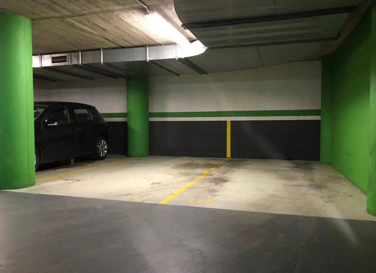 Апартаменты Nido, Atico Terraza Y Parking En El Centro De Escaldes Экстерьер фото